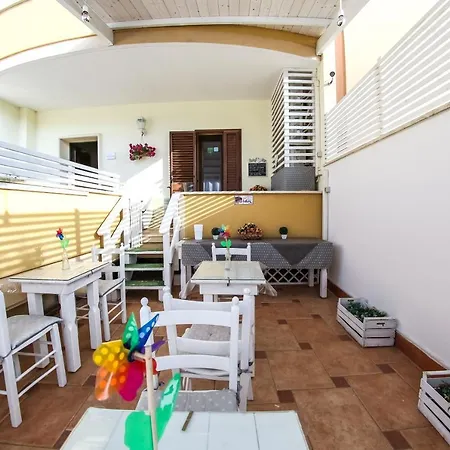 A A Pochi Minuti Dal Mare 아파트 *