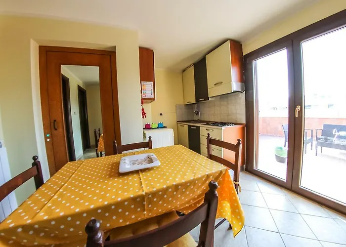 아파트 A A Pochi Minuti Dal Mare *